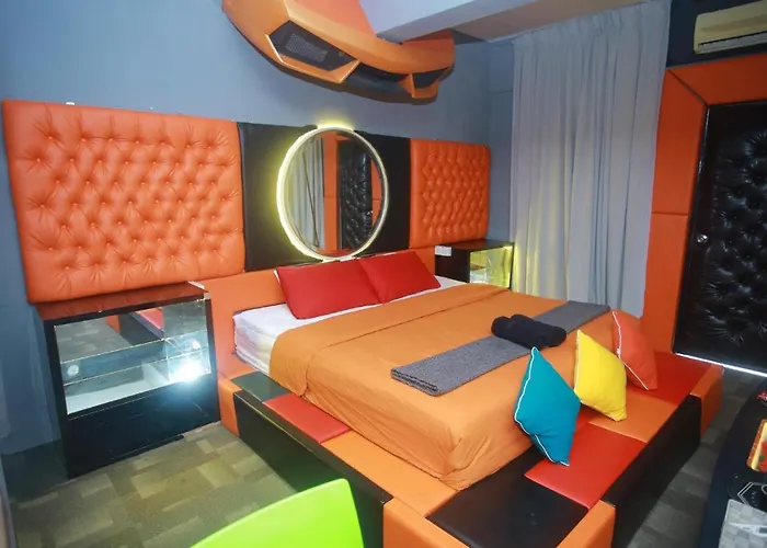 Bunker Hotel & Restaurant